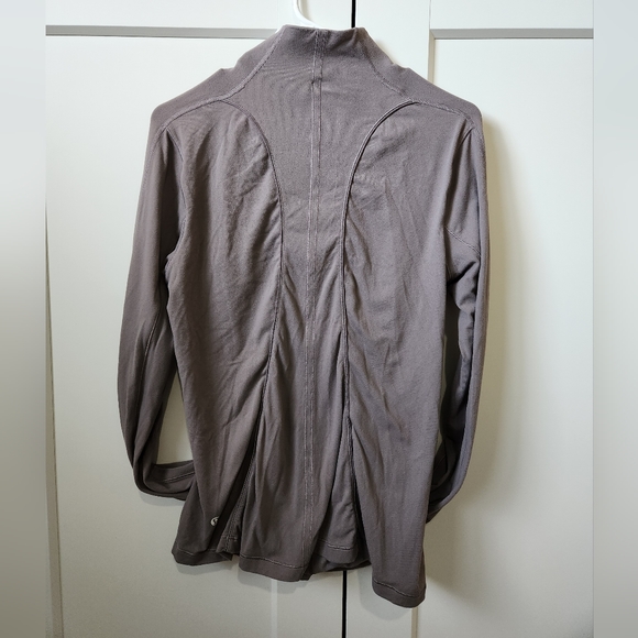 Lululemon lunar rock nulu running top half zip 8 - Picture 4 of 4
